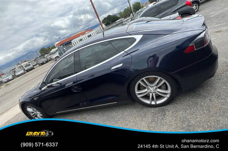 2013 Tesla Model S Performance