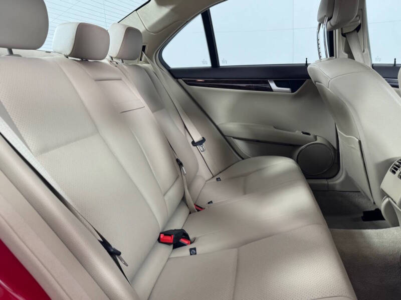 2012 Mercedes-Benz C-Class