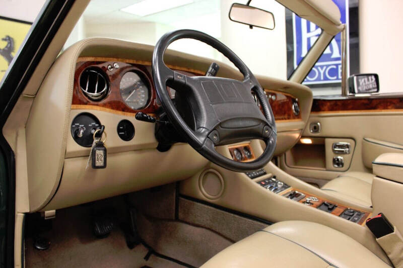 1993 Rolls-Royce Corniche