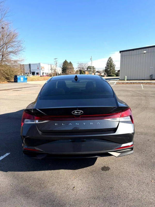 2022 Hyundai Elantra