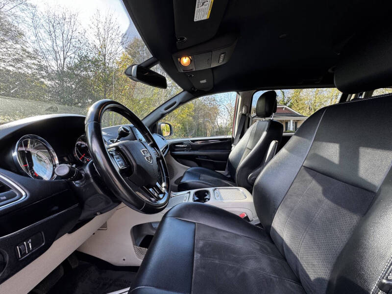 2020 Dodge Grand Caravan SXT