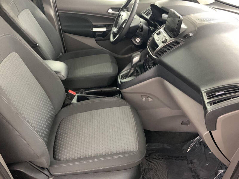 2023 Ford Transit Connect XLT