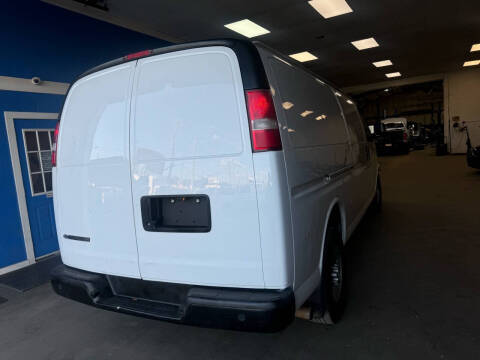 2017 Chevrolet Express 3500