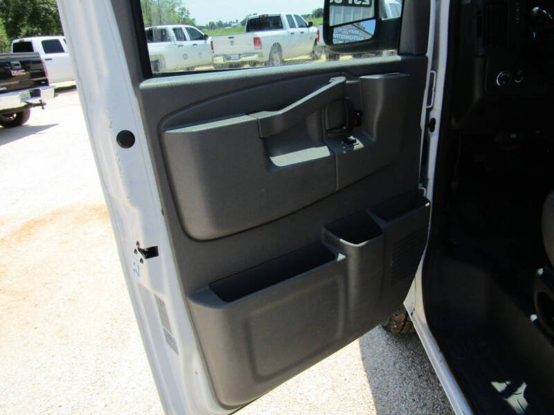 2020 Chevrolet Express 2500