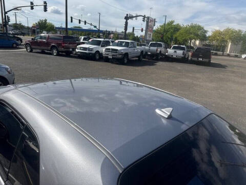 2015 Dodge Challenger SXT Plus