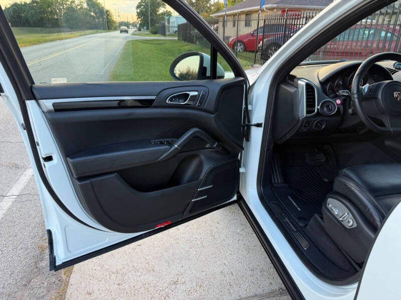 2012 Porsche Cayenne Tiptronic