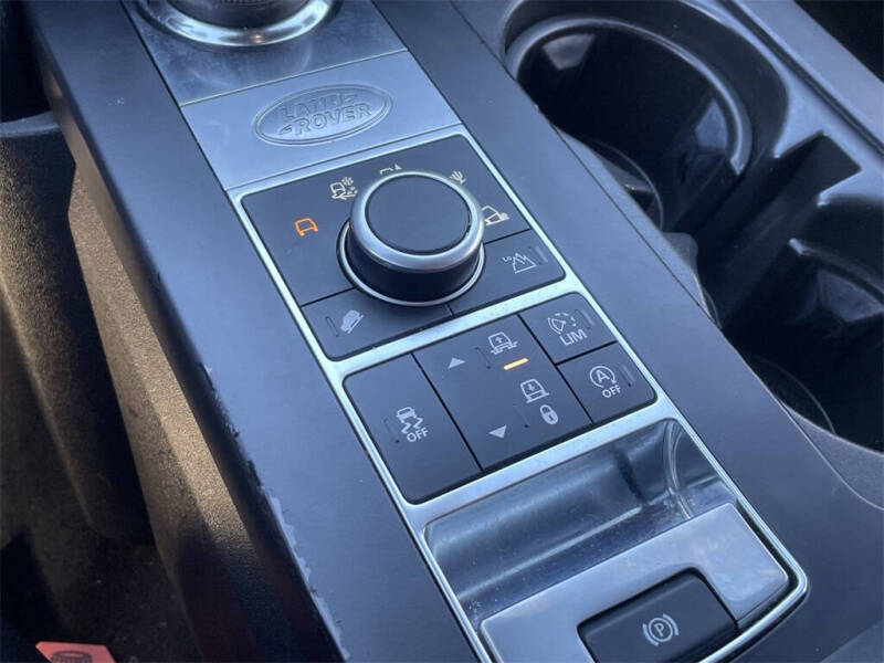 2018 Land Rover Discovery SE