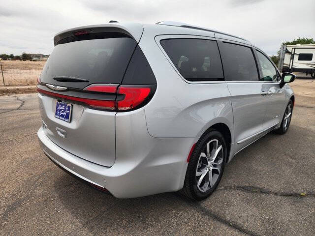 2026 Chrysler Pacifica Pinnacle