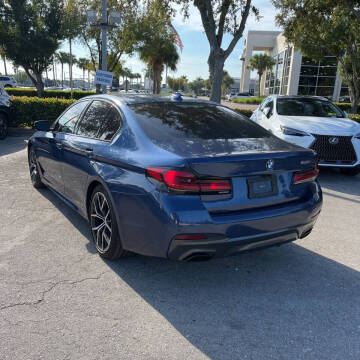 2021 BMW 5 Series 530i