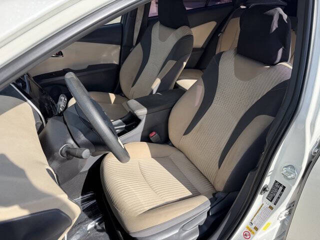 2018 Toyota Prius Two