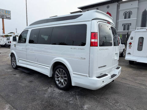 2020 GMC Savana 2500