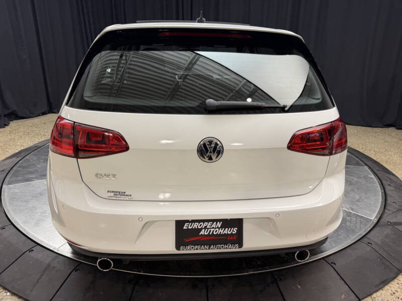 2016 Volkswagen Golf GTI SE