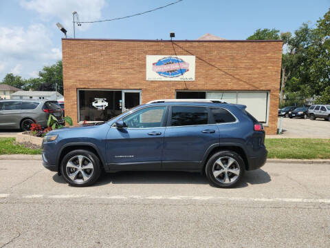 2019 Jeep Cherokee for sale at Eyler Auto Center Inc. in Rushville IL