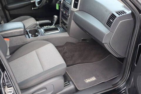 2009 Jeep Grand Cherokee Laredo