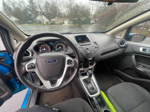 2015 Ford Fiesta SE