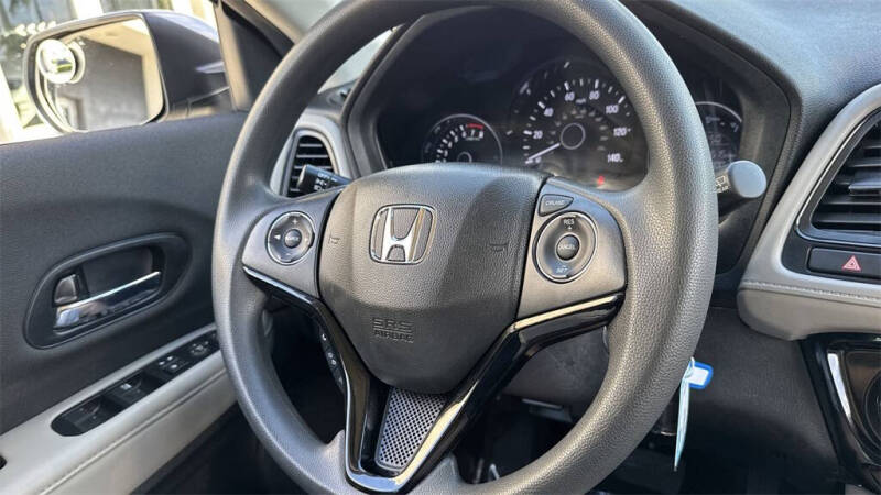 2020 Honda HR-V LX