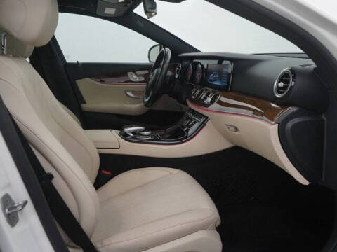 2017 Mercedes-Benz E-Class E 300 4MATIC