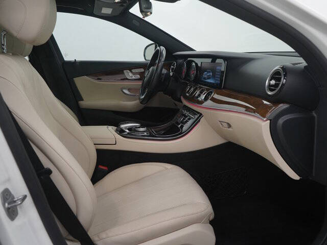 2017 Mercedes-Benz E-Class E 300 4MATIC