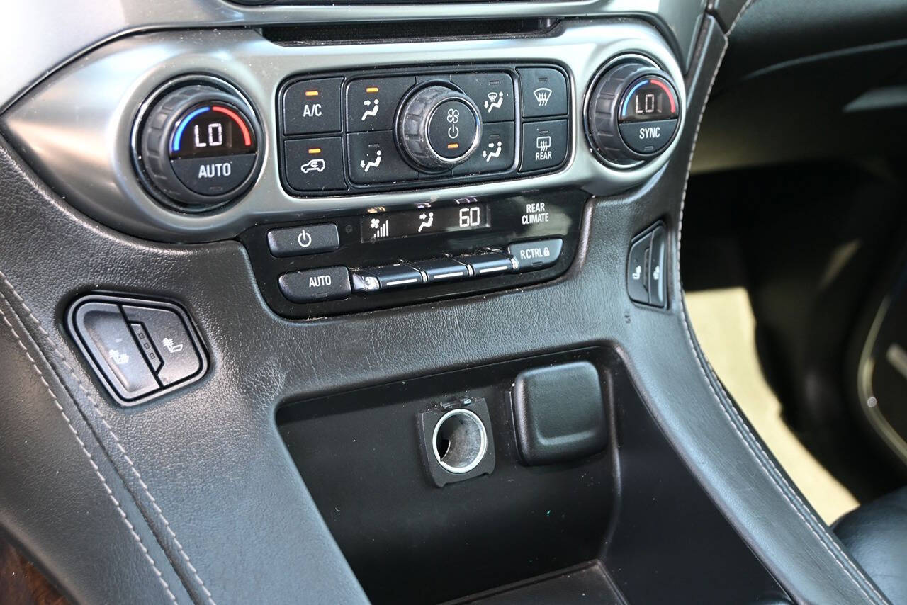 2019 Chevrolet Suburban 8