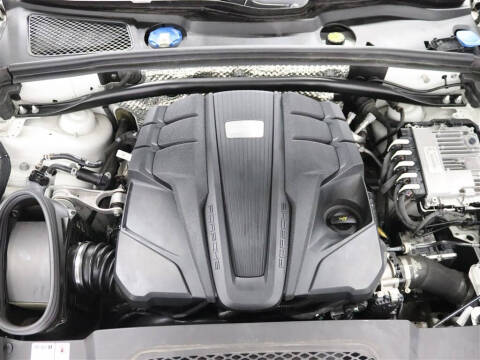 2020 Porsche Macan S