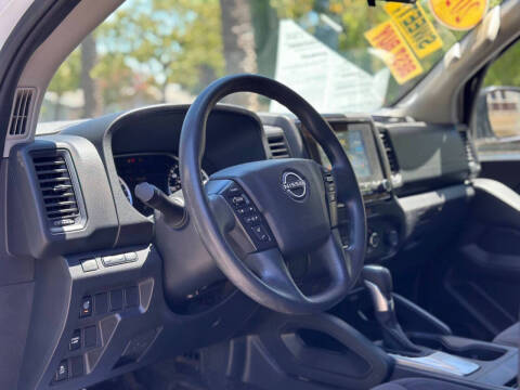 2023 Nissan Frontier