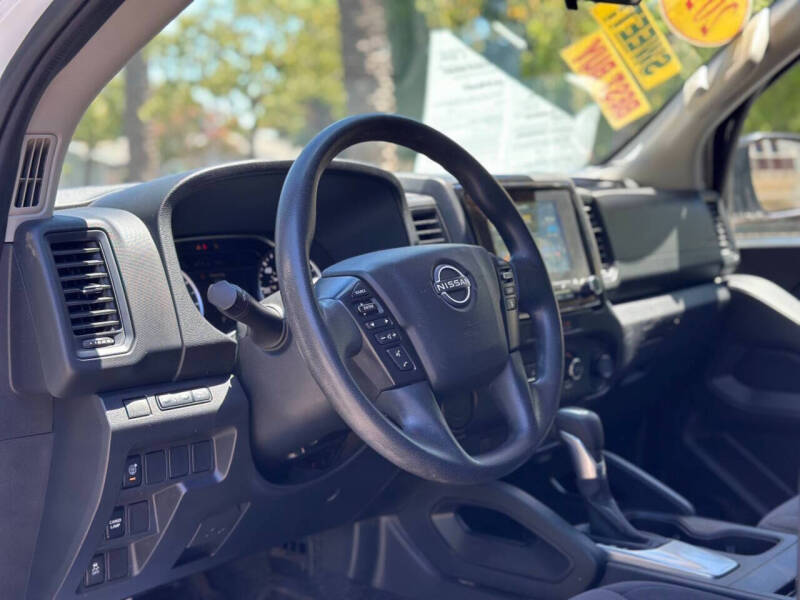 2023 Nissan Frontier