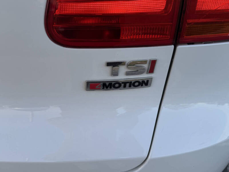 2017 Volkswagen Tiguan 2.0T Wolfsburg Edition 4Motion