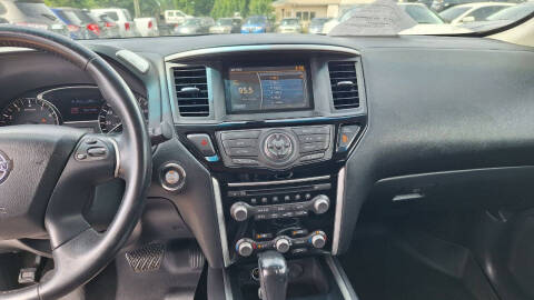 2014 Nissan Pathfinder S
