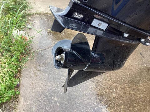 2023 Tracker Pro 175 Team TXW