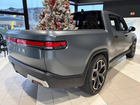 2024 Rivian R1T Adventure
