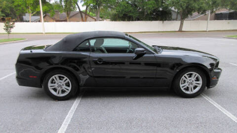 2014 Ford Mustang V6
