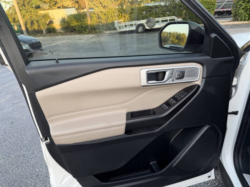 2020 Ford Explorer Limited