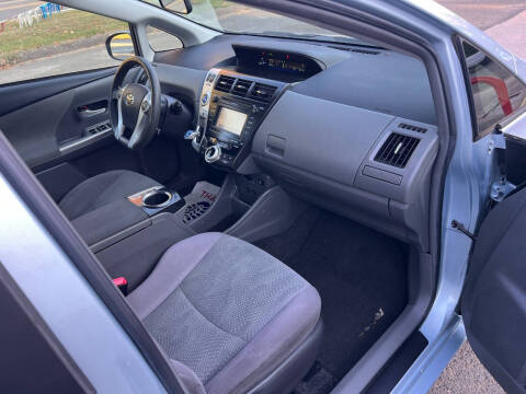 2012 Toyota Prius v Three