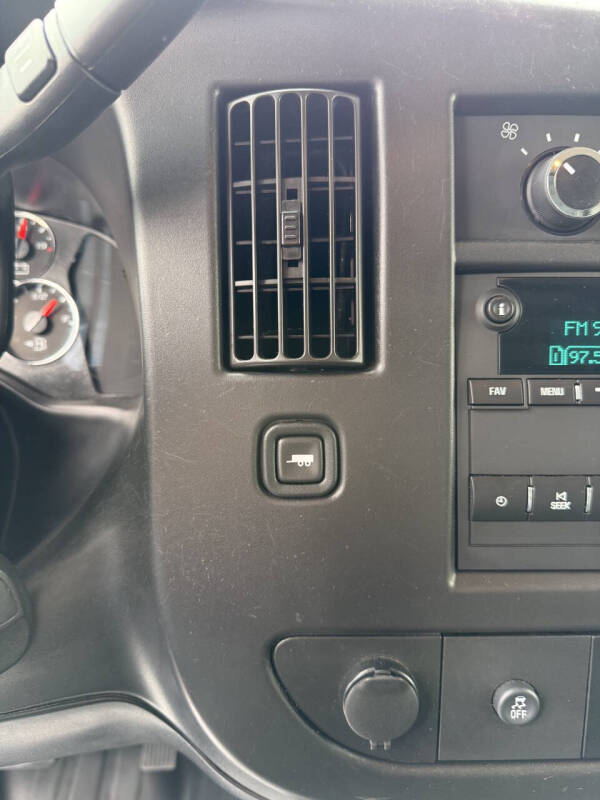 2020 Chevrolet Express 3500