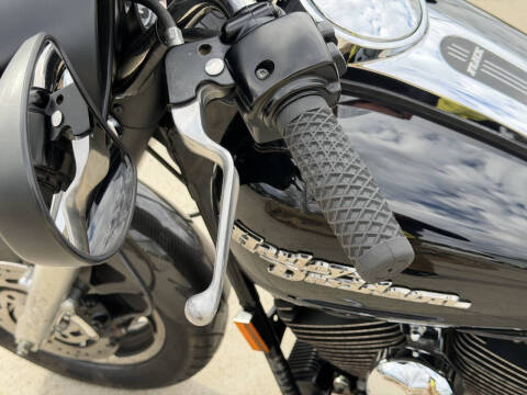 2006 Harley-Davidson FLHXI