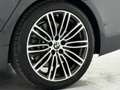 2018 BMW 5 Series 540i