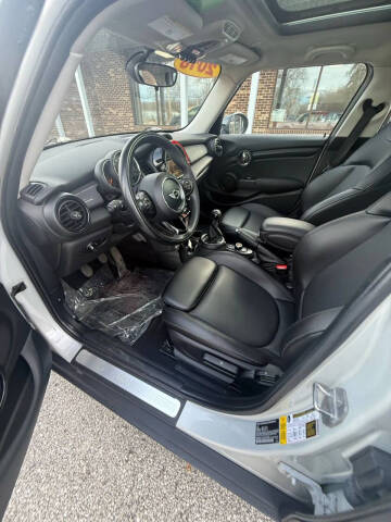 2016 MINI Hardtop 4 Door Cooper