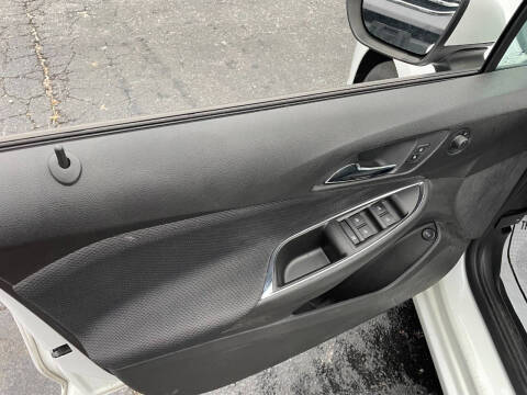 2017 Chevrolet Cruze LS Auto