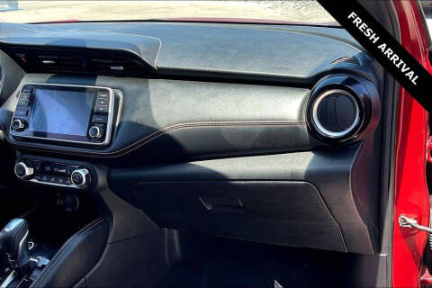 2020 Nissan Kicks SR