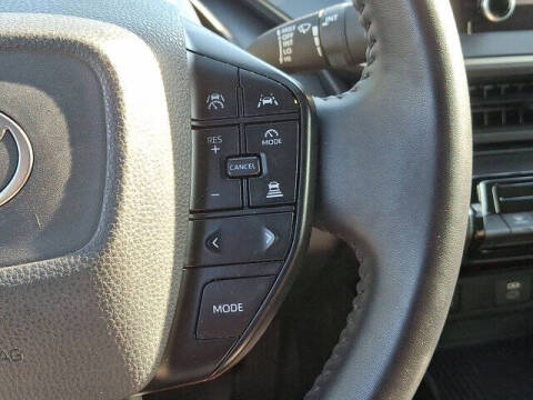 2024 Toyota Prius LE