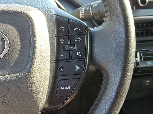 2024 Toyota Prius LE