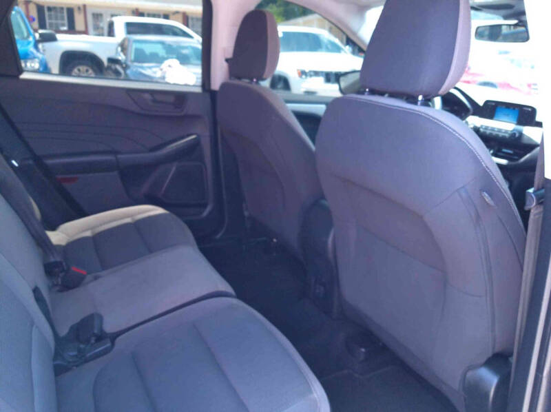 2022 Ford Escape S