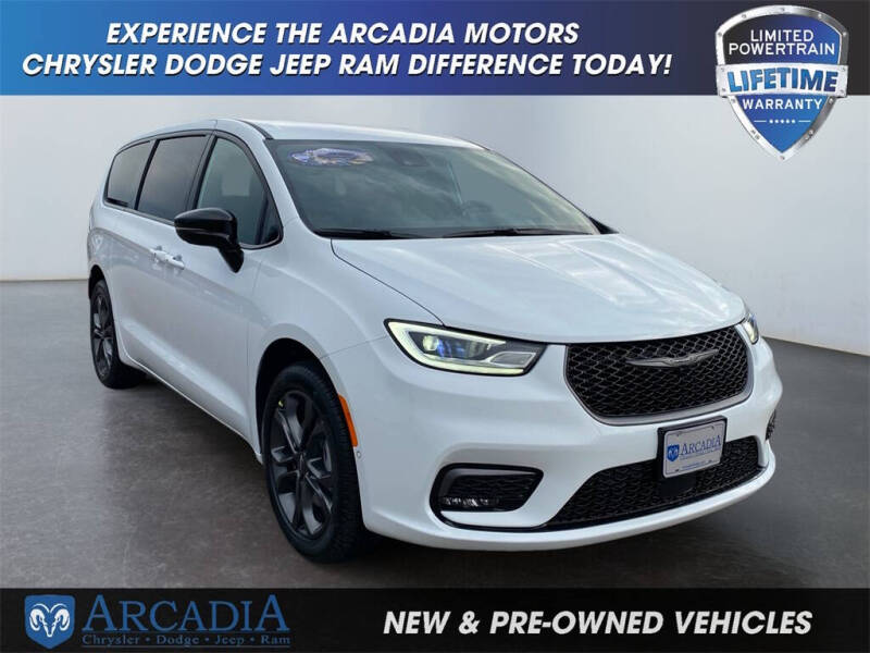 2026 Chrysler Pacifica Select