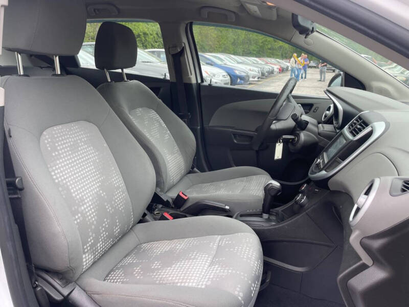 2017 Chevrolet Sonic LT Auto Fleet
