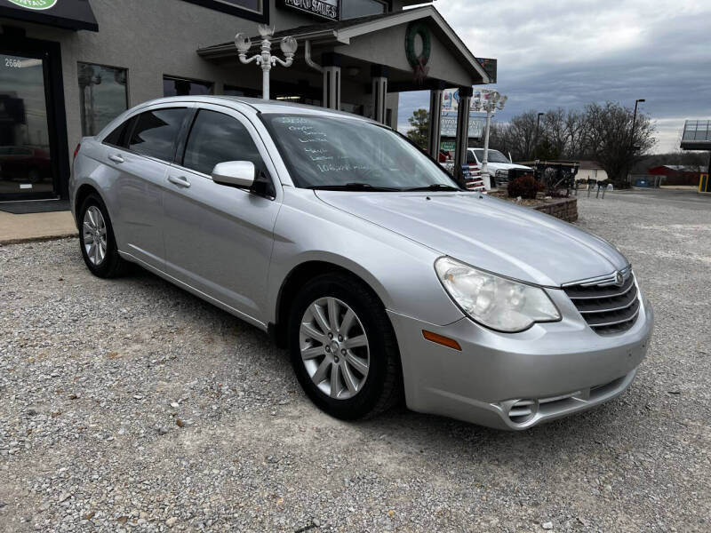 2010 Chrysler Sebring for sale at T & C Auto Sales in Mountain Home AR