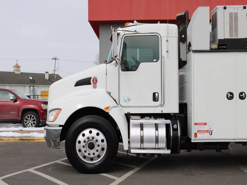 2020 Kenworth T370