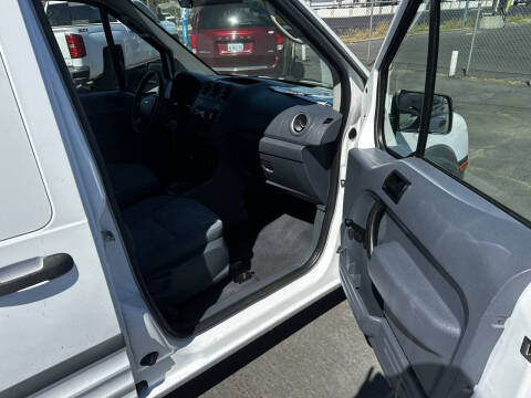 2010 Ford Transit Connect XL