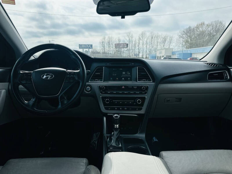 2016 Hyundai Sonata Sport