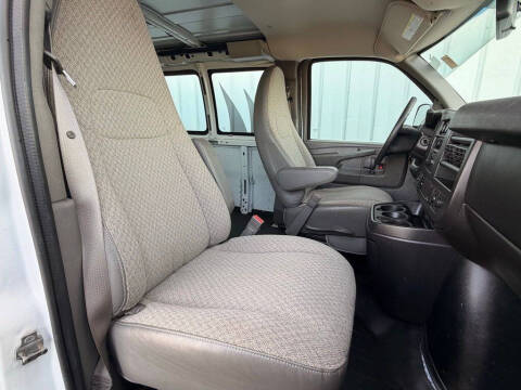 2015 Chevrolet Express 2500
