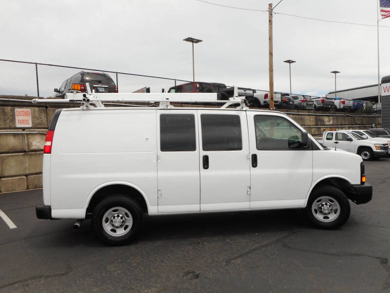2015 Chevrolet Express 2500
